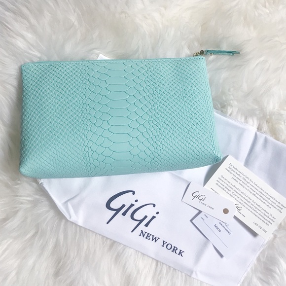 Gigi New York Large Embossed Leather Makeup Bag - Picture 2 of 3